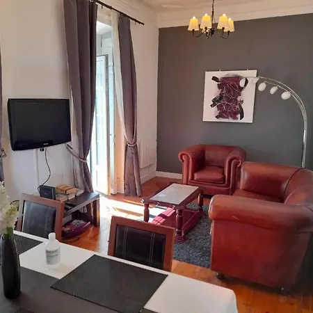 Modern 2-bed - Heart Of Downtown شقة Lisboa