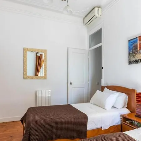 Modern 2-bed - Heart Of Downtown